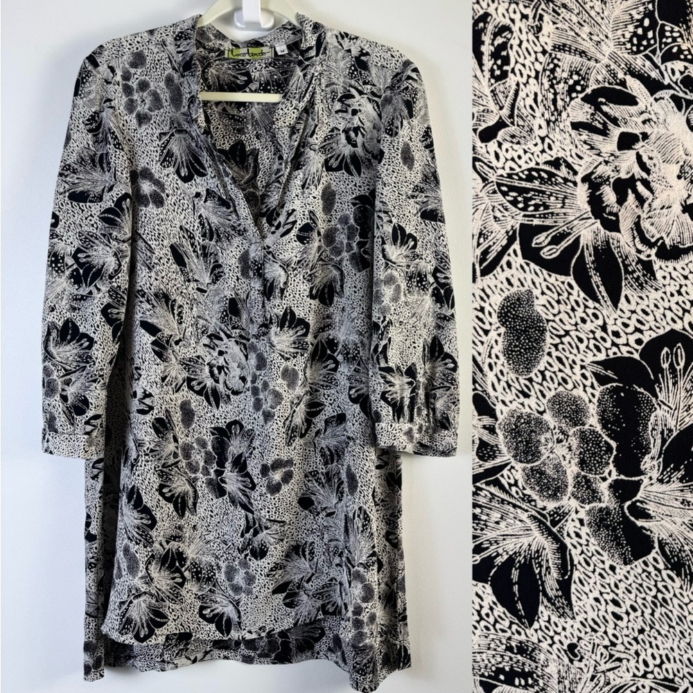 Loco Lindo Black White Floral Tunic Top Medium Made in California Boho Artsy